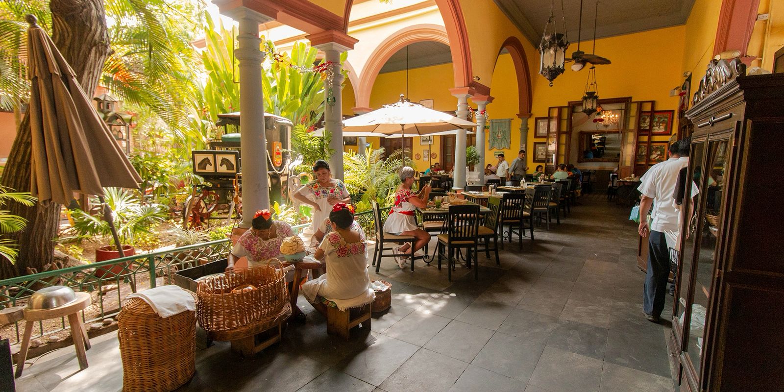 La Chaya Maya